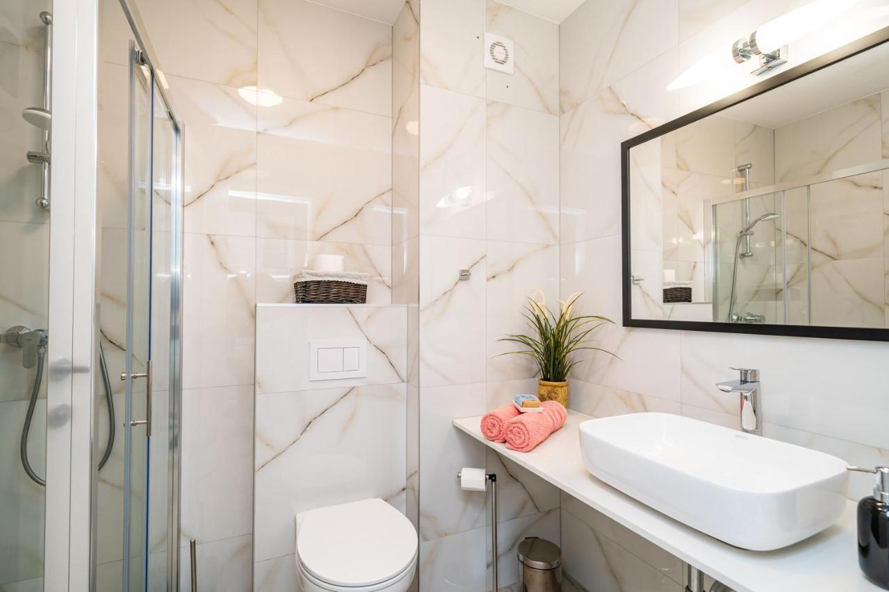 Gorgeous Dubrovnik Sea View Apartment With Free Parking Eksteriør bilde